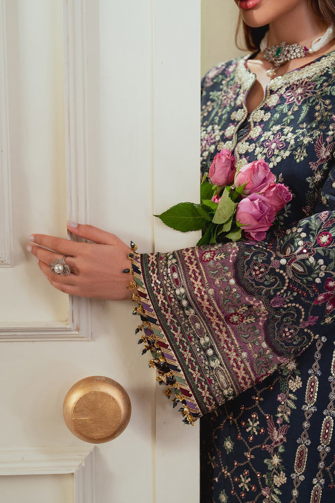 EMBROIDERED SILK CH13-07