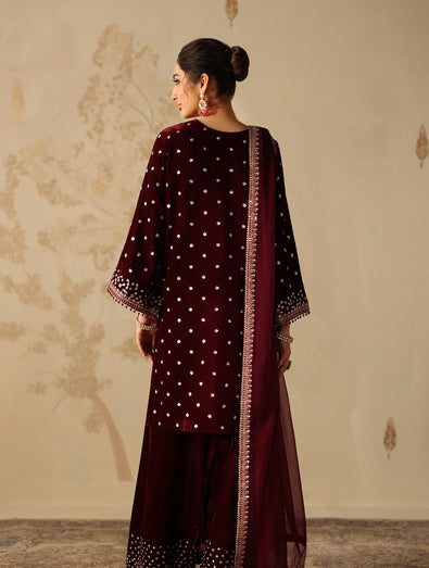 BAROQUE - EMBROIDERED VELVET UF-4315