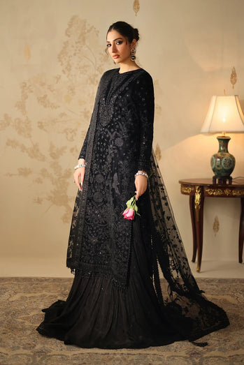 BAROQUE - EMBROIDERED VELVET UF-4320