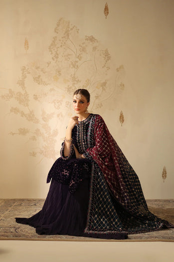 BAROQUE - EMBROIDERED VELVET UF-4319